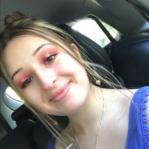 Meet your Posher, Soraya